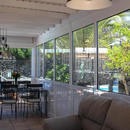 Oliveira By Buenavilla Vila *